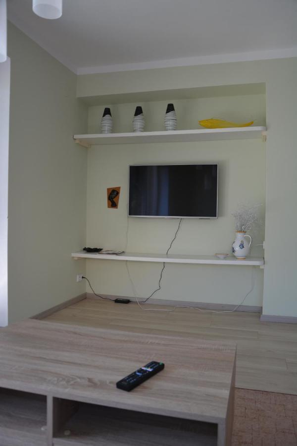 Retro Vila Guest House Slusovice Ngoại thất bức ảnh